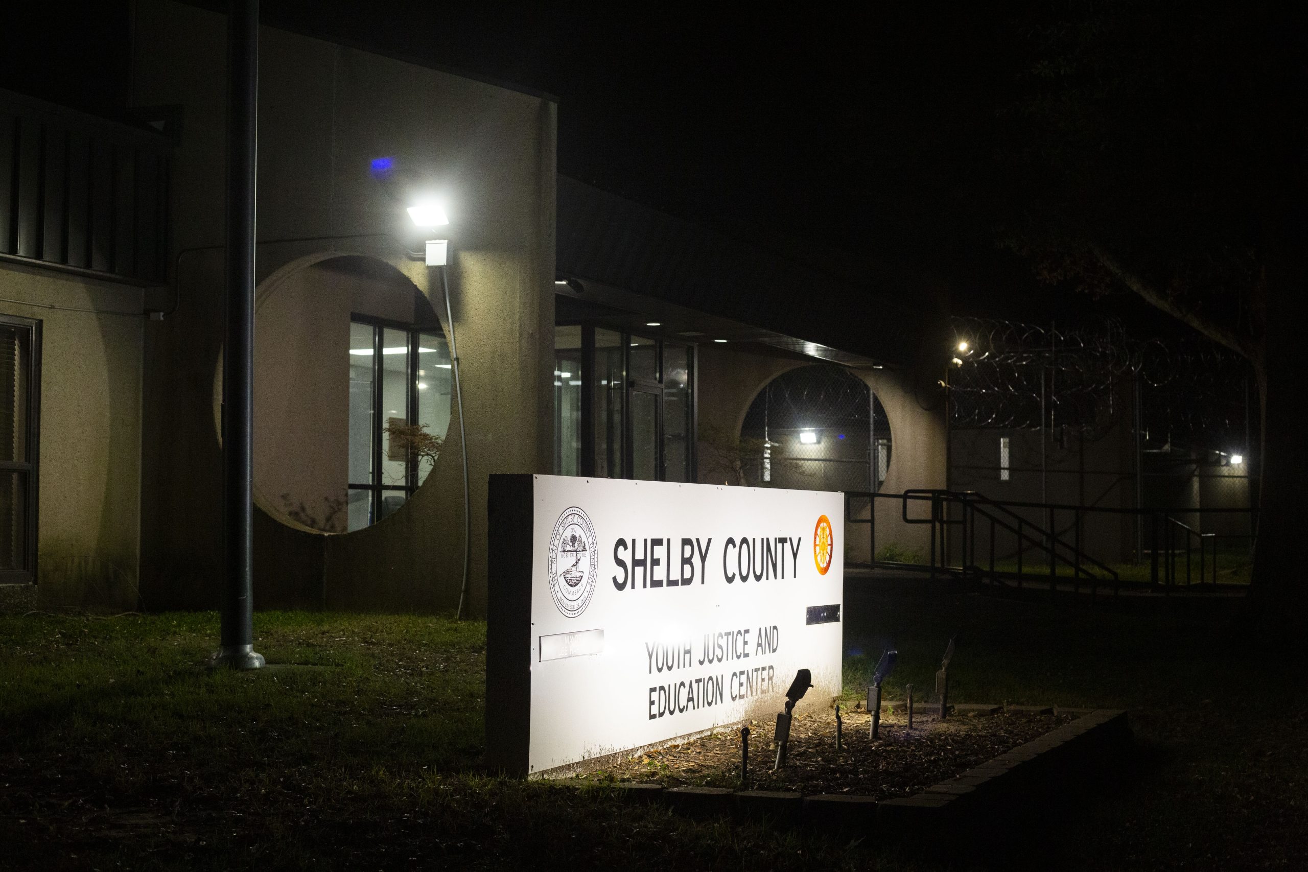 Detention Bridge Design Shelby County has no way to enforce its new solitary confinement ...